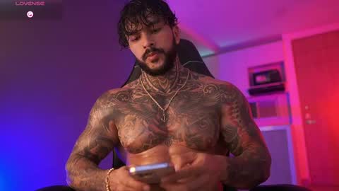 Snapshot of mariano_costa chatting on 20, 10, 2025 Mariano Costa online show from 20, 10, 2025