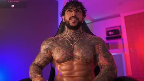 Snapshot of mariano_costa chatting on 21, 10, 2025 Mariano Costa online show from 21, 10, 2025