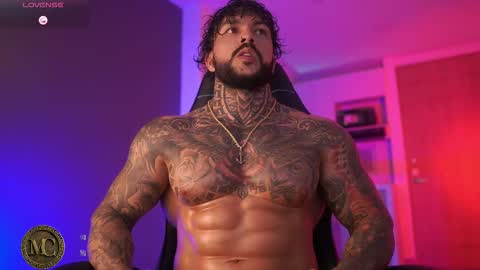 Snapshot of mariano_costa chatting on 22, 11, 2025 Mariano Costa online show from 22, 11, 2025