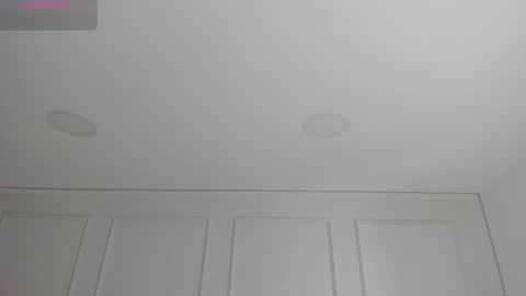 Snapshot of mariapettit chatting on 23, 4, 2026 Maria Pettit online show from 23, 4, 2026