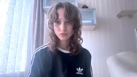 Snapshot of mariascannell chatting on 12, 7, 2026 Jenny online show from 12, 7, 2026