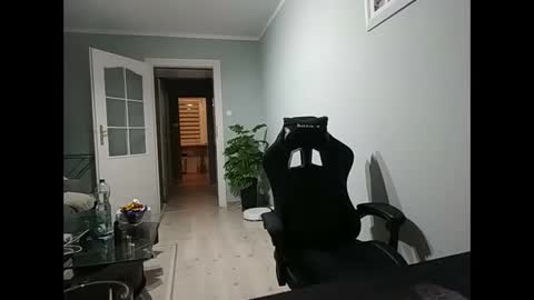 Snapshot of maribor5879 chatting on 5, 2, 2025 maribor5879 online show from 5, 2, 2025