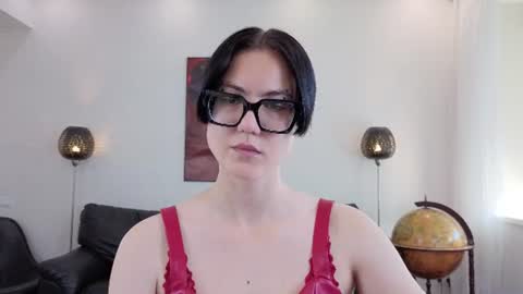 Snapshot of marie_fitch chatting on 9, 6, 2026 Marie Fitch online show from 9, 6, 2026