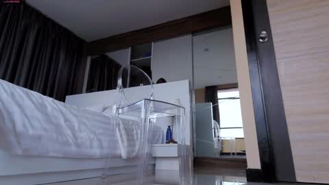 Marie online show from 6, 12, 2024