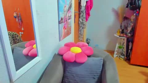 Snapshot of marie_marie03 chatting on 4, 3, 2025 Marie   online show from 4, 3, 2025