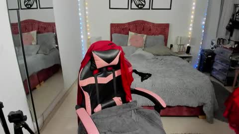 Snapshot of marie_mature chatting on 1, 10, 2025 marie online show from 1, 10, 2025