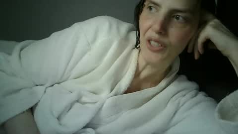 Snapshot of mariejojo chatting on 17, 11, 2025 Mariejojo online show from 17, 11, 2025