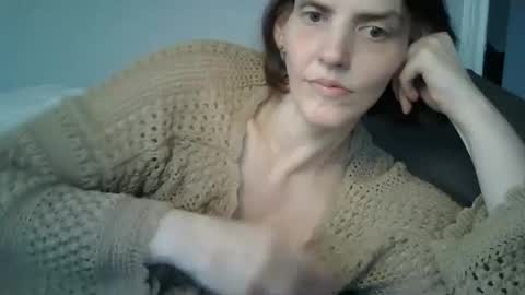 Snapshot of mariejojo chatting on 22, 11, 2025 Mariejojo online show from 22, 11, 2025