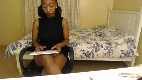 Snapshot of mariejuana_bliss chatting on 9, 2, 2026 mariejuana online show from 9, 2, 2026