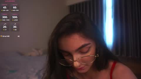 Mia online show from 3, 3, 2026