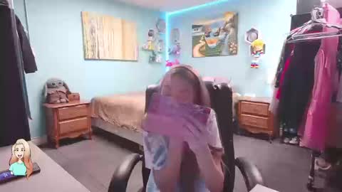 Snapshot of mariewaters chatting on 11, 10, 2025 Marie Ann Waters online show from 11, 10, 2025