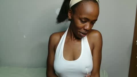 Snapshot of marigold_gift chatting on 11, 4, 2026 gold online show from 11, 4, 2026