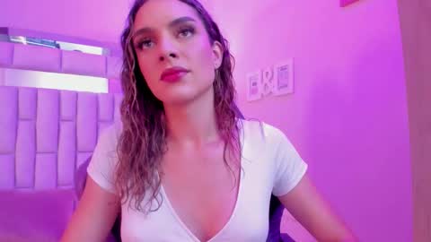 mariiahneedles online show from 24, 2, 2026