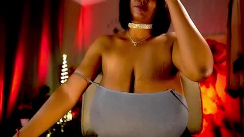 Nikita - Scroll down and read my bio please. New Pictures in Bio online show from 18, 12, 2024