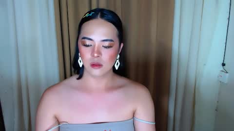 Snapshot of marikosue01 chatting on 16, 7, 2026 marikosue online show from 16, 7, 2026
