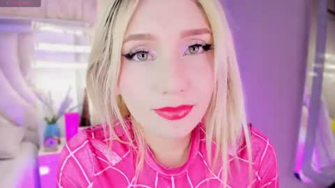 Snapshot of mariluu_ chatting on 8, 7, 2026 Mariluu online show from 8, 7, 2026