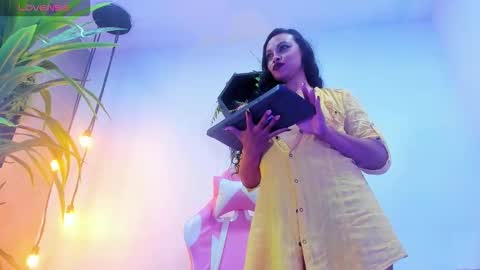 MARIYLN BLAKE  online show from 18, 12, 2025