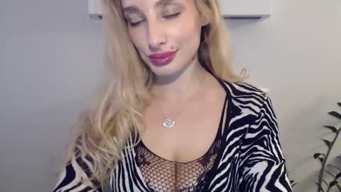 MarilynDevilish online show from 17, 12, 2024