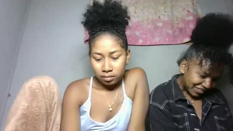 Snapshot of marina0506 chatting on 17, 12, 2025 marina0506 online show from 17, 12, 2025