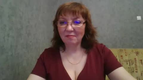 Snapshot of marinamrs chatting on 6, 11, 2025 marinamrs online show from 6, 11, 2025