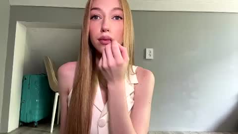 Amelia online show from 25, 6, 2026