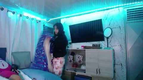 Maritza Ferrer -Samara Beltran online show from 10, 11, 2025