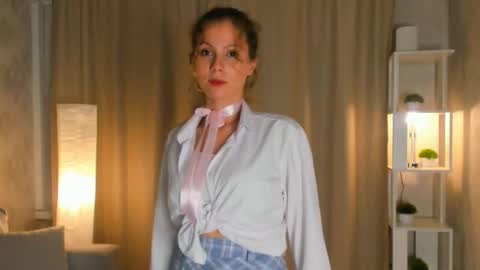 Snapshot of maritzastitt chatting on 12, 10, 2025 Molly online show from 12, 10, 2025