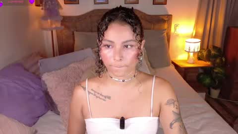 Snapshot of marivimichel_s chatting on 4, 5, 2026 marivimichel_s online show from 4, 5, 2026