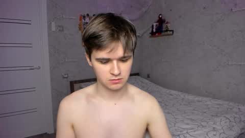 Snapshot of mark_bearcub chatting on 16, 2, 2025 Mark online show from 16, 2, 2025