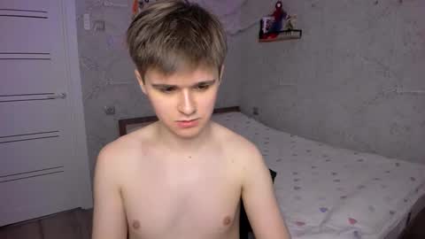 Snapshot of mark_bearcub chatting on 28, 2, 2025 Mark online show from 28, 2, 2025