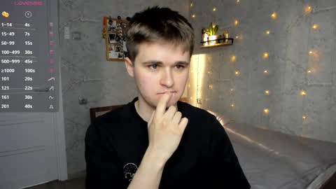 Snapshot of mark_bearcub chatting on 12, 5, 2026 Mark online show from 12, 5, 2026