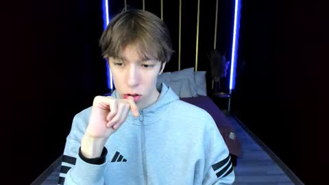 Mark online show from 22, 2, 2026