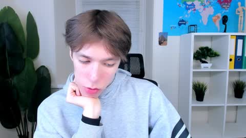 Mark online show from 11, 4, 2026