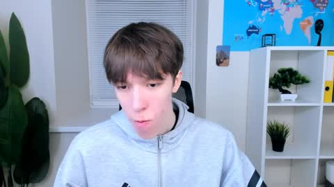 Mark online show from 13, 4, 2026