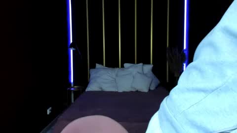 Snapshot of mark_branston chatting on 17, 4, 2026 Mark online show from 17, 4, 2026