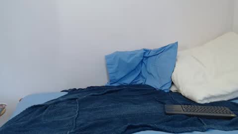 Snapshot of mark_islington chatting on 17, 12, 2025 mark_islington online show from 17, 12, 2025