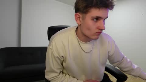 Snapshot of mark_karson chatting on 13, 12, 2025 MARK KARSON online show from 13, 12, 2025