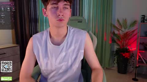 Snapshot of mark_safr chatting on 15, 10, 2025 Mark online show from 15, 10, 2025