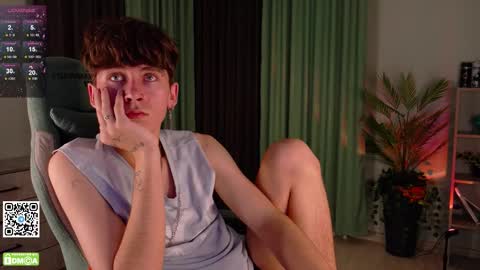 Snapshot of mark_safr chatting on 16, 10, 2025 Mark online show from 16, 10, 2025