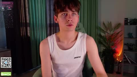 Snapshot of mark_safr chatting on 25, 10, 2025 Mark online show from 25, 10, 2025