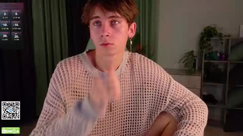 Snapshot of mark_safr chatting on 5, 11, 2025 Mark online show from 5, 11, 2025