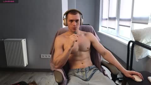 Snapshot of mark_stiff chatting on 1, 2, 2025 Mark online show from 1, 2, 2025