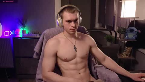 Snapshot of mark_stiff chatting on 9, 2, 2025 Mark online show from 9, 2, 2025