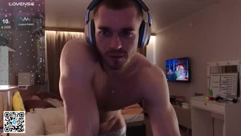 Snapshot of mark_stiff chatting on 2, 11, 2025 Mark online show from 2, 11, 2025