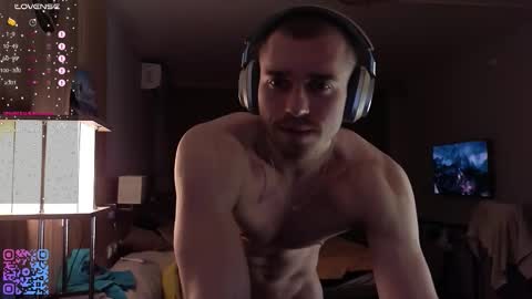 Snapshot of mark_stiff chatting on 28, 11, 2025 Mark online show from 28, 11, 2025