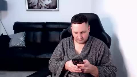 Snapshot of marko66999 chatting on 22, 11, 2025 Master online show from 22, 11, 2025