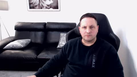 Snapshot of marko66999 chatting on 26, 11, 2025 Master online show from 26, 11, 2025