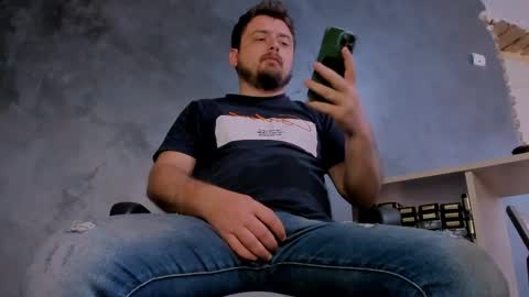 Snapshot of markwaynescr chatting on 20, 4, 2026 MARK online show from 20, 4, 2026