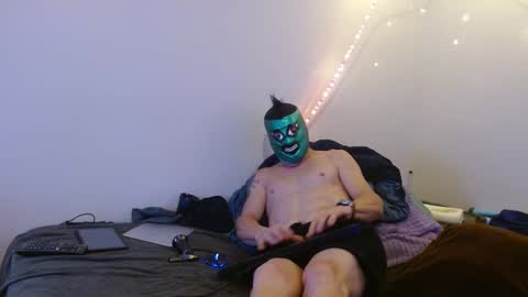 markymark101825061 online show from 13, 2, 2025