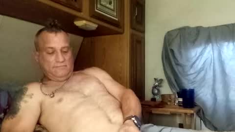 markymark101825061 online show from 17, 12, 2025